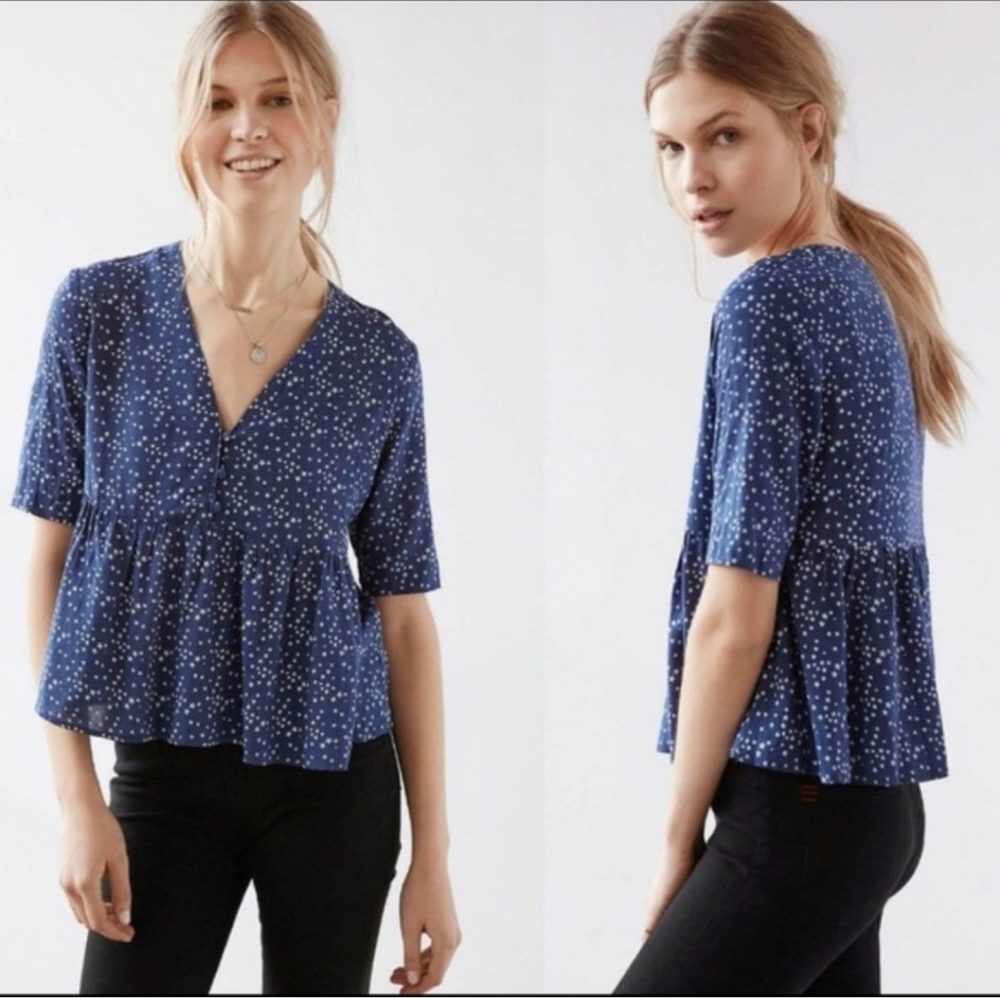 Alice & UO Capucine Star Button Peplum Blouse.